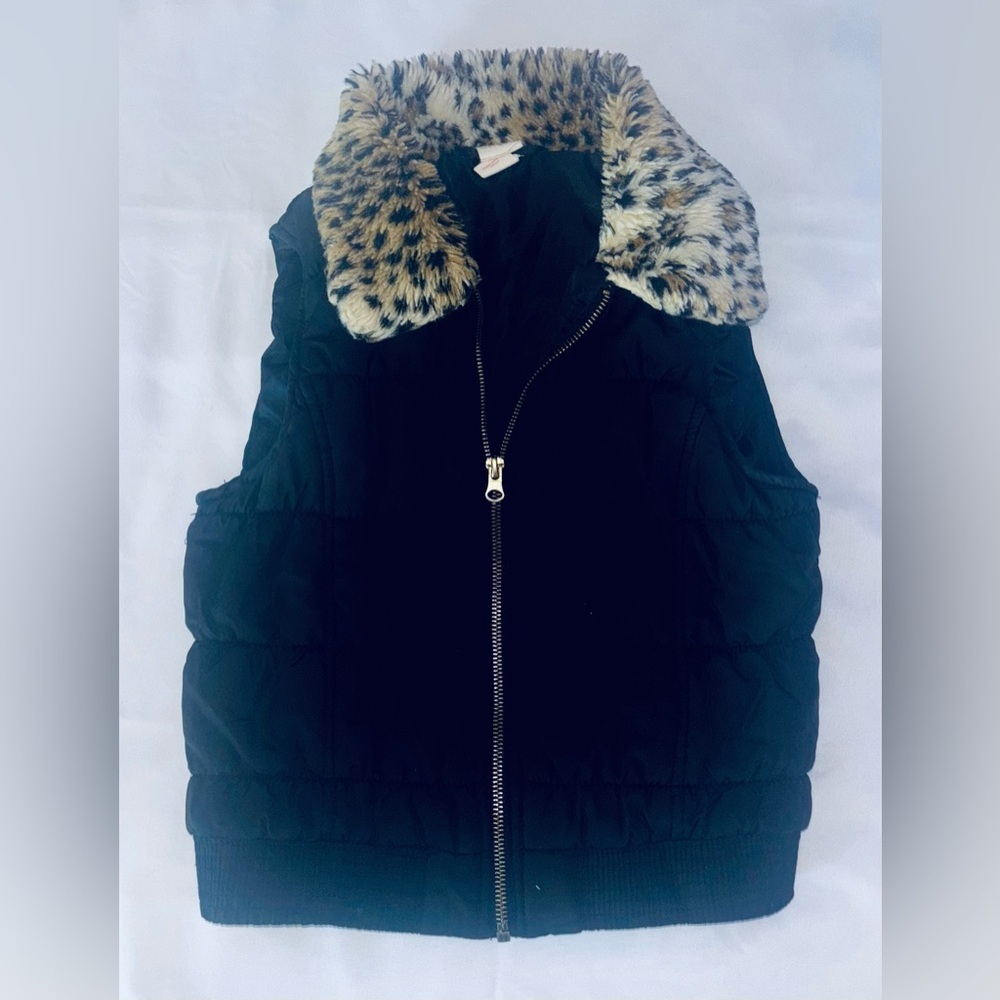 Circo Black Vest with Faux Fur Collar